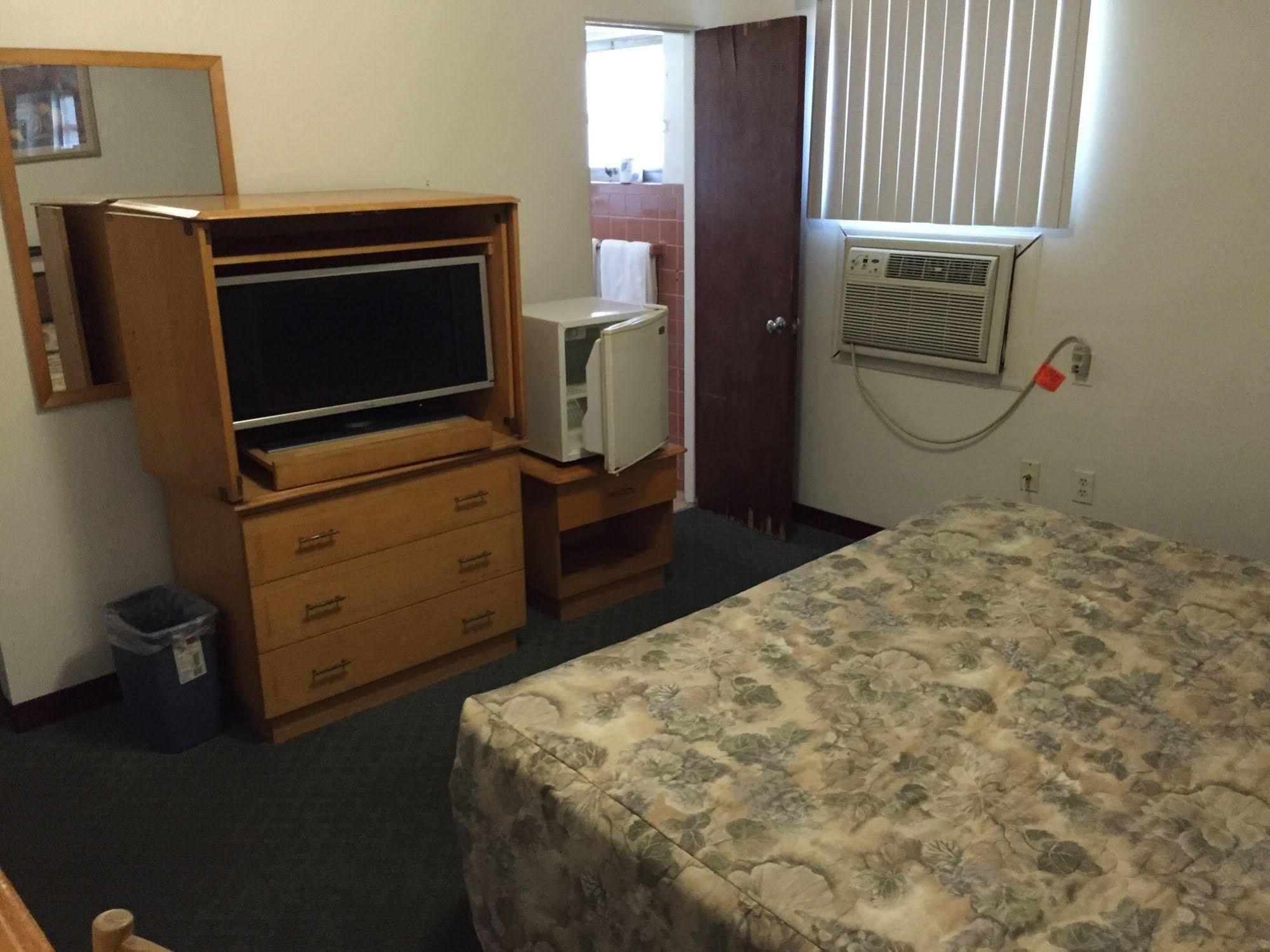 Travel Inn Of Sebring Exteriör bild